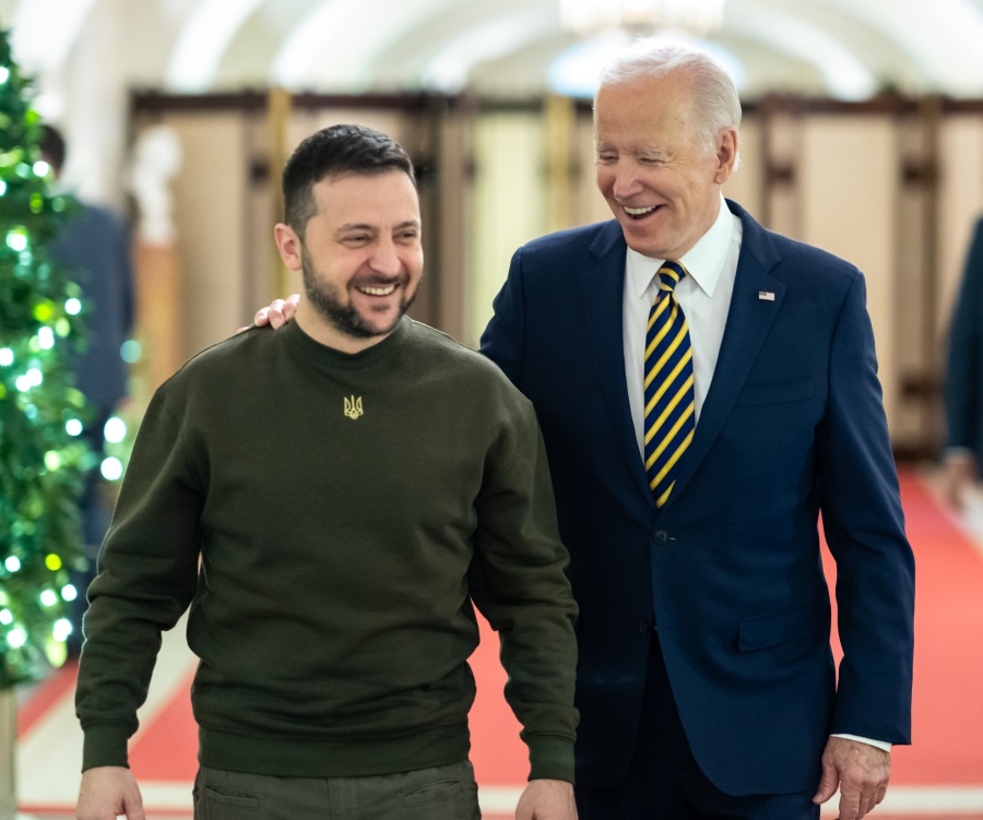 Ιδού γιατί πήγε πραγματικά στις ΗΠΑ ο Zelensky: Για τον τραπεζικό του λογαριασμό, την αμερικανική υπηκοότητα και ένα σπίτι στη Φλόριντα