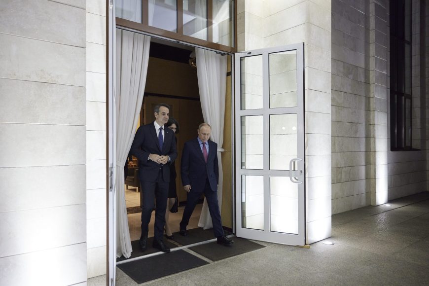 ΥΠΕΡΒΟΜΒΑ για το εμπόριο με την Ρωσία παρά τις κυρώσεις – ΚΡΑΤΗΘΕΙΤΕ με το νούμερο για την Ελλάδα – ΒΙΝΤΕΟ