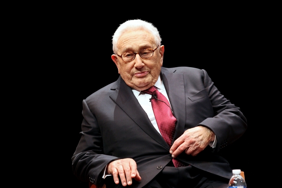 Kissinger : Διχασμένες οι ΗΠΑ – Χωρίς σημάδια ύφεσης η ουκρανική κρίση