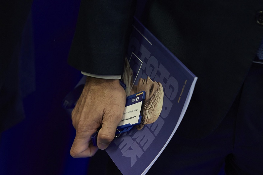 Η «ΣΚΟΤΕΙΝΗ» συμμαχία που ίσως έχει επεκταθεί και στην Ελλάδα – Ώρα για ΑΓΡΙΕΣ καταστάσεις