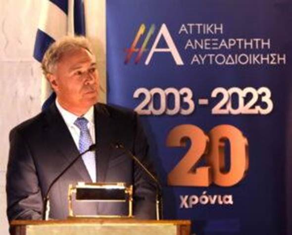 ΑΠΟΣΤΟΛΟΥ : ΤΟ ΠΑΣΟΚ/ΚΙΝΑΛ ΗΤΑΝ ΣΤΗΝ ΕΚΔΗΛΩΣΗ ΣΓΟΥΡΟΥ ΣΤΗΝ ΠΑΛΑΙΑ ΒΟΥΛΗ