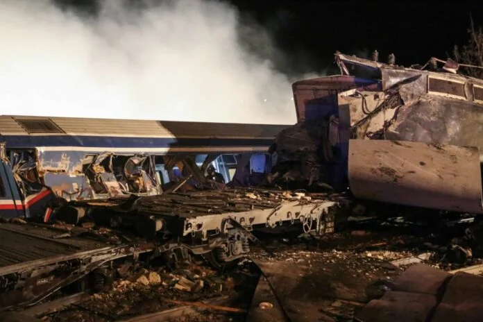 Σοκαριστική καταγγελία για την τραγωδία στα Τέμπη – «Είχε παράνομα υλικά που προκάλεσαν μεγάλη έκρηξη»