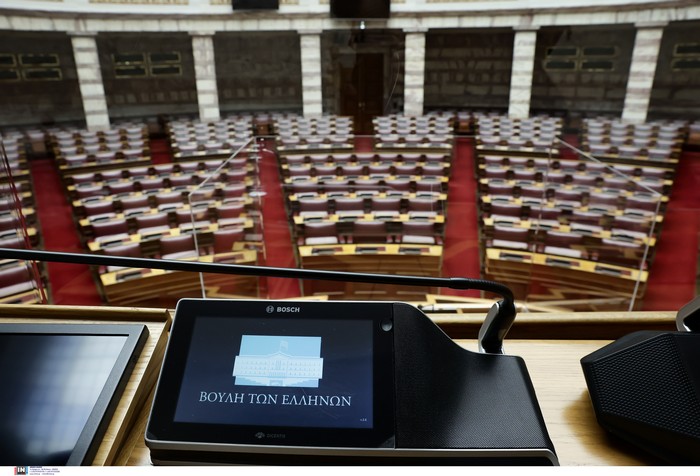 Ιδιωτικοποίηση ( ; ) νερού: Η φράση Οικονόμου που «άναψε φωτιές», vid
