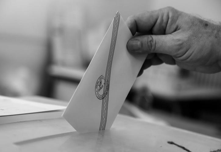 Περί της άστοχης σύγκρισης των ηρώων ’21 και της αρχαίας δημοκρατίας – με την αποχή/συμμετοχή στις εκλογές