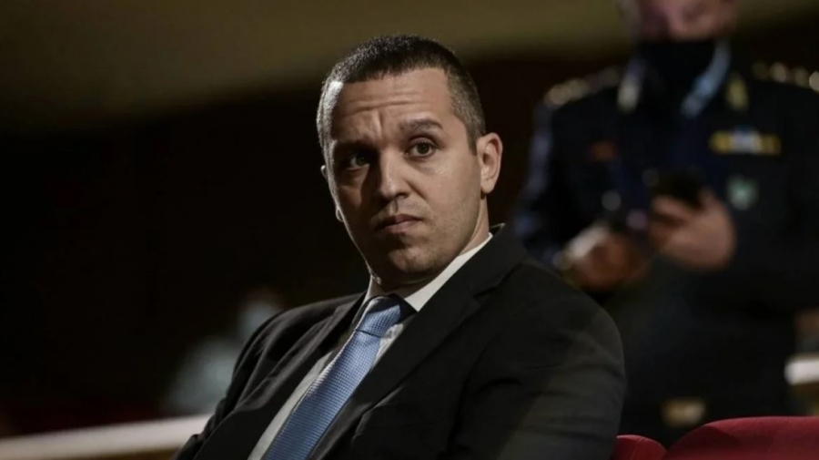 Υποψήφιος δήμαρχος Αθηναίων ο Ηλίας Κασιδιάρης – Μαρινάκης: Αν εκλεγεί, θα τεθεί σε αργία