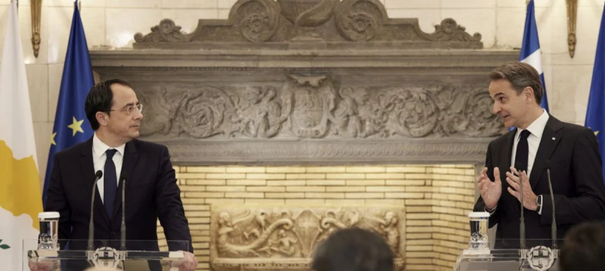 Μανώλης Κοττάκης : Δραματικές εξελίξεις στα εθνικά: Η Ελλάς «υποχωρεί» στο Αιγαίο