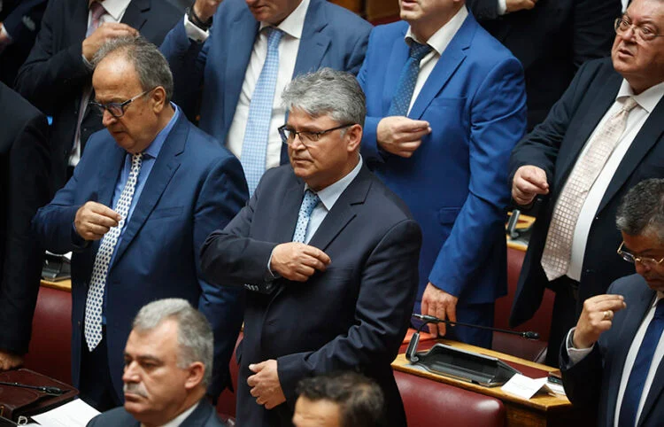 Το δεινόν βουλευτήριον
