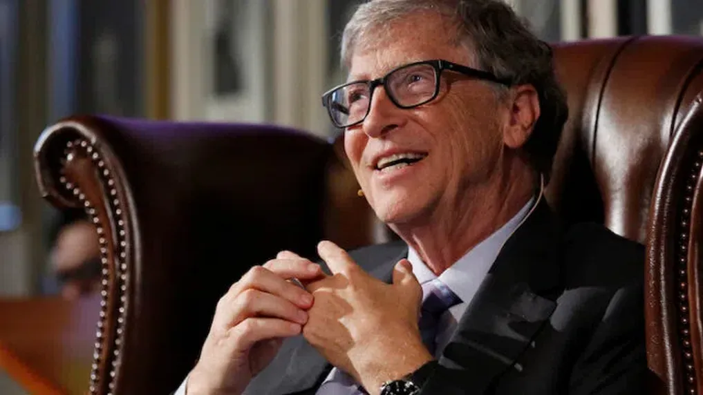 Ο Bill Gates Εγκαινιάζει το Υποχρεωτικό Σύστημα Ψηφιακής Ταυτότητας, το “Χάραγμα του Θηρίου”
