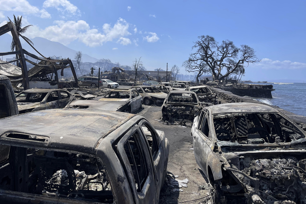 Kάτοικοι της Hawaii υποστηρίζουν στο Twitter ότι η φωτιά στο Maui που στοίχισε 100 και πλέον ζωές είχε κρατικό συντονισμό!