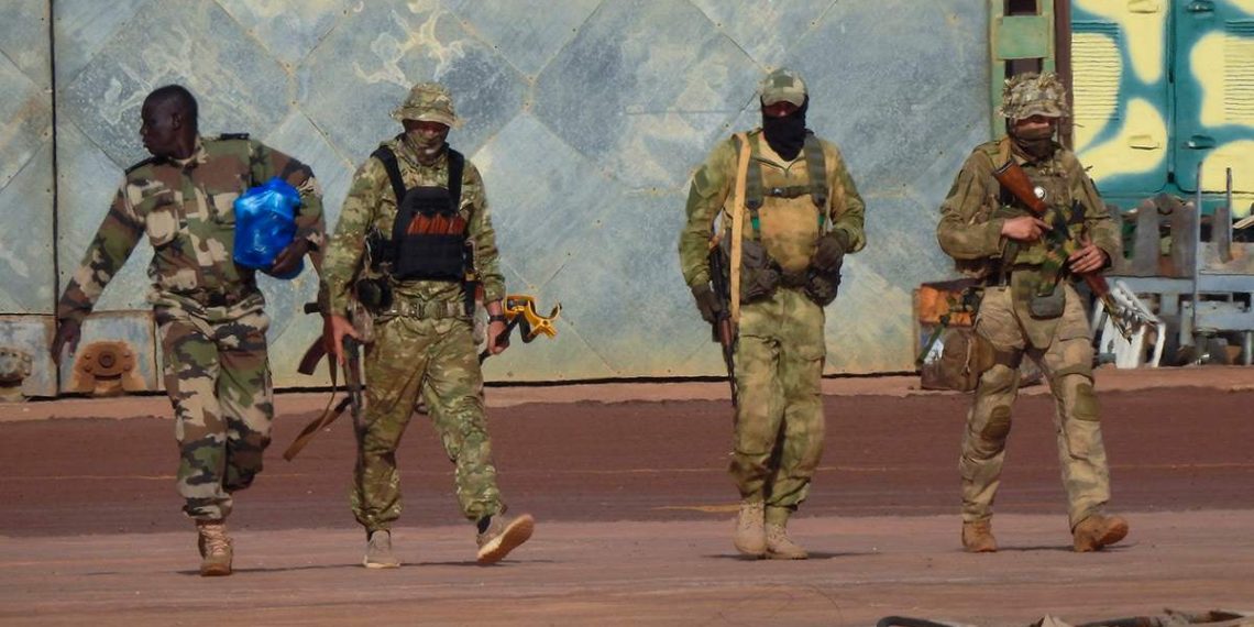 Προ των πυλών Παν-Αφρικανικός πόλεμος: Συγκέντρωση ισχυρών δυνάμεων – Ρωσία/Ιράν και Κίνα εναντίον ΗΠΑ-Γαλλίας για τον έλεγχο της Αφρικής