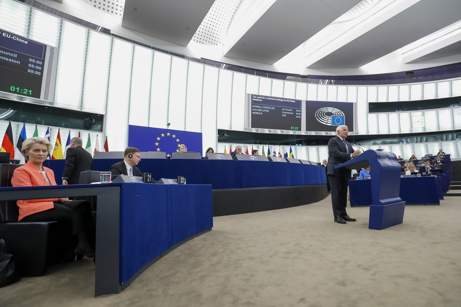 «Επιστρέφουν τα μέτρα»: Τι αποκαλύπτει Γερμανίδα ευρωβουλευτής στις Βρυξέλλες – ΒΙΝΤΕΟ
