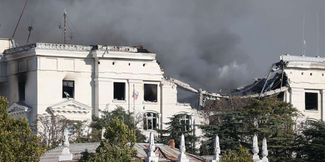 Βίντεο: Πύραυλος κρουζ SCALP “σκίζει στα δύο” το αρχηγείο του ρωσικού Στόλου στη Σεβαστούπολη – Οργή στη Μόσχα: “Ήρθε η ώρα για τελεσίγραφο στη Δύση”