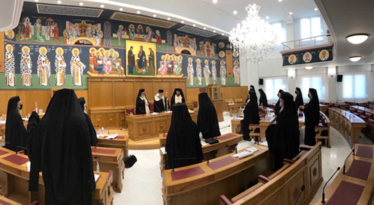 Ποια θα πρέπει να είναι η στάση των Χριστιανών έναντι των πολιτικών και θρησκευτικών ηγετών που ξέπεσαν