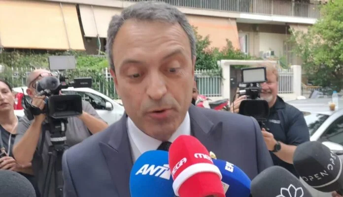 Ο ΚΥΡΙΟΣ ΜΑΞΙΜΟΣ – Σπαρτιάτες: Η πιθανότητα επανάληψης των εκλογών, τρόμαξε τον Κυριάκο!