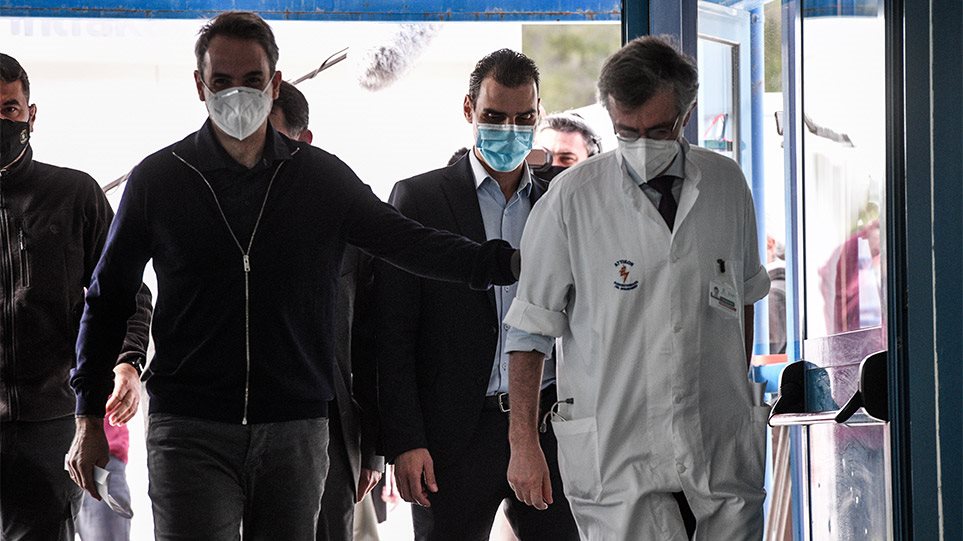 Καθώς η μετοχή και τα κέρδη της Pfizer σημειώνουν βουτιά -76%, η Καλιφόρνια παίρνει πίσω τον Νόμο AB 2098 της τυραννικής επιβολής του αφηγήματος και των εμβολίων COVID.