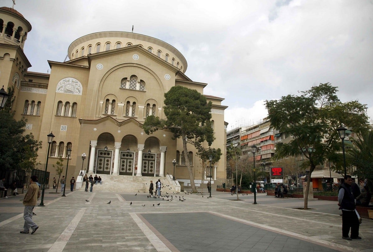 Αλλοδαπός μπήκε με μαχαίρι στην εκκλησία του Αγίου Παντελεήμονα – Φώναζε «Αλλάχου Άκμπαρ»
