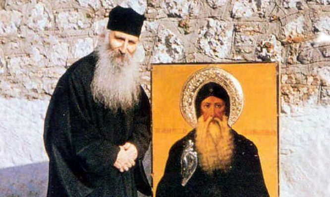 Όταν ο Όσιος Ιάκωβος δεν προλάβαινε να απαντήσει σε όλα τα γράμματα των ανθρώπων (Βίντεο)