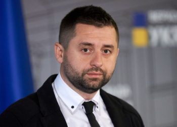 Arakhamia (σύμβουλος Zelensky): Το Μάρτιο 22 απορρίψαμε πρόταση ειρήνης του Putin – Ζητούσε μόνον ουδετερότητα