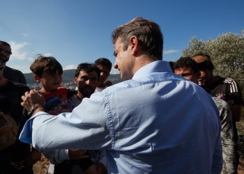 ΠΟΠΗ ΖΩΗ : Ο ΚΥΡΙΑΚΟΣ ΜΗΤΣΟΤΑΚΗΣ ΕΞΙΣΛΑΜΙΖΕΙ ΤΗΝ ΕΛΛΑΔΑ.