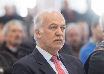 Κατάργηση ακαταδίωκτου τραπεζιτών ή αλλιώς νίκη Γ.Φλωρίδη επί Κ.Μητσοτάκη
