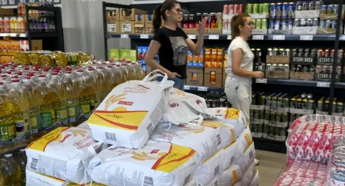Η «καταπληκτική ποιότητα ζωής» στέλνει τους Έλληνες στα… Σκόπια για σούπερ μάρκετ και καύσιμα!