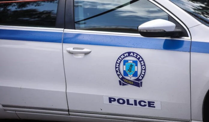 «Είναι όλα ψέματα» – Διαψεύδει ο αδερφός του 17χρονου Ρομά που έπεσε νεκρός από πυρά αστυνομικού