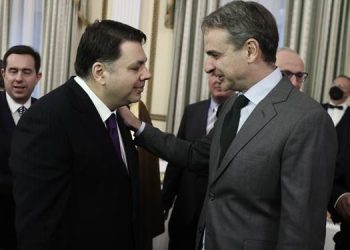 ΑΠΟΣΤΟΛΟΥ : ΕΠΙΖΗΜΙΟΙ ΓΙΑ ΤΑ ΕΘΝΙΚΑ ΘΕΜΑΤΑ ΜΗΤΣΟΤΑΚΗΣ ΚΑΙ ΤΣΟΥΝΗΣ