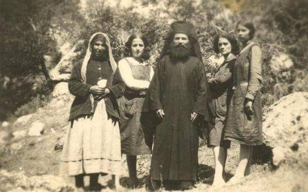 Δρ. Κ. Βαρδάκας : “μιας και πέθανε ο μάγος της διπλωματίας Κίσσινγκερ, να πούμε κάτι σχετικό με τον Άγιο Πορφύριο και την τραγωδία της Κύπρου, αλλά και άλλα, μιας και γιορτάζει”