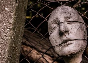 Οι κίνδυνοι που αντιμετωπίζουμε σε έναν κόσμο που τρελάθηκε