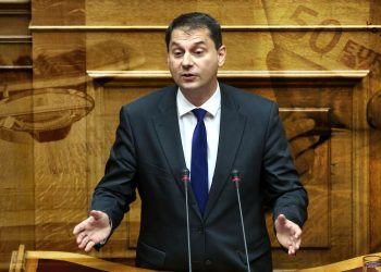 «Επικήρυξαν» τους ελεύθερους επαγγελματίες για να τους «κλείσουν»: «Μόνο η Κολομβία και το Μεξικό έχουν περισσότερους»
