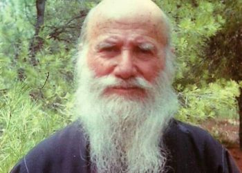 Παπα Ηλίας Υφαντής : το αλητάκι του Θεού…