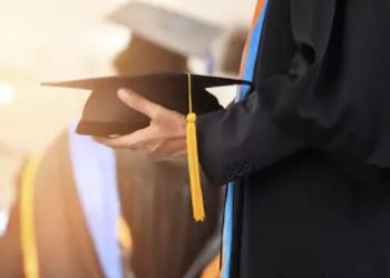 Το Υπουργείο Παιδείας στο ναρκοπέδιο του άρθρου 28 για τα «ιδιωτικά πανεπιστήμια».