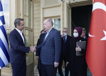 Κωνσταντακόπουλος : Μας πάνε για «Σύμφωνο Φιλίας»- Βατερλώ με την Τουρκία;