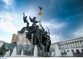 «Κεραυνός» από Αρέστοβιτς: Βλέπει πανεθνικό ξεσηκωμό κατά Ζελένσκι! Μέχρι το Κρεμλίνο έφτασε το ΒΙΝΤΕΟ