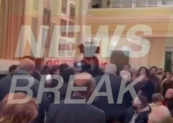Νατσιός για την εισβολή αναρχικών στην παρουσίαση του βιβλίου της Νεγρεπόντη-Δελιβάνη: «Ο κυβερνητικός φασισμός έχει και αριστερό χέρι»