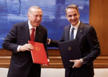 Δημήτρης Αλεξόπουλος : Μας είπε τρομοκράτες ,τούρκους και ρωμιούς. Τα πήρε όλα και έφυγε.