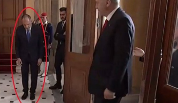 Ελληνική εξωτερική πολιτική, χωρίς τους  Έλληνες, την Ελλάδα και τον Ελληνισμό;