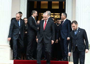 ΗΛΙΑΣ Δ. ΚΑΛΛΙΩΡΑΣ : Η ΕΛΛΑΔΑ ΚΑΙ Ο ΚΟΣΜΟΣ ΣΗΜΕΡΑ, ΣΕ ΤΙΤΛΟΥΣ (7/12/2023)
