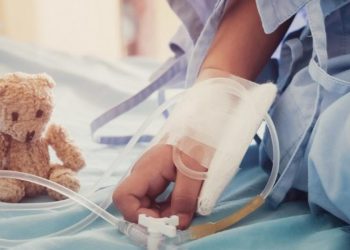 «Θερίζουν» κορονοϊός και λοιμώξεις! «Μετά τις γιορτές αναμένεται να έχουμε εκτόξευση όλων των ειδών των αναπνευστικών ιών» προειδοποιεί ο Τζανάκης (Βίντεο)