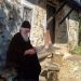 Του έριξε χαστούκι ο Άγιος Παϊσιος του Ομοφυλόφιλου και του είπε : δεν σε κτύπησα για αυτό που κάνεις αλλά για αυτό που σκέφτεσαι να κάνεις ( ήθελε να αυτοκτονήσει)