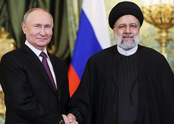 Επικείμενη συμφωνία Ρωσίας με το Ιράν: Η Τεχεράνη «κατεβάζει» την Μόσχα στον Περσικό Κόλπο