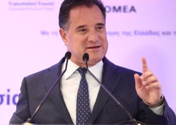 Αηδιαστικός Α.Γεωργιάδης στην ΕΡΤ: «Είναι κακό να κάνουν οι ομοφυλόφιλοι γονείς τα ανήλικα θετά παιδιά τους ομοφυλόφιλα;»