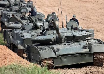 Με τα άτρωτα τανκς T80BVM ενισχύθηκαν οι Ρώσοι στην Ουκρανία – Ασύλληπτη δύναμη πυρός, με…πανοπλία για drones και πυραύλους