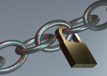 Οι ΗΠΑ Είναι Μια Κοινωνία Χωρίς Νόμους Όπου Οι Εγκληματίες Μπορούν Να Πάνε Ελεύθεροι, Αλλά Τα Εσώρουχα Και Οι Κάλτσες Είναι Κλειδωμένες