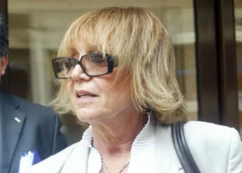Η δικαστική ψυχολόγος Χ. Αντωνοπούλου καταγγέλει χειραγώγηση της 12χρονης απο ψυχολόγους της ΕΛ.ΑΣ με σκοπό τη συγκάλυψη επωνύμων με πολιτική διασύνδεση!