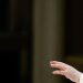 ΙΕΡΑ ΜΗΤΡΟΠΟΛΙΣ ΠΕΙΡΑΙΩΣ : ΝΕΑ ΦΡΙΚΤΗ ΕΚΠΤΩΣΗ ΤΟΥ ΠΑΠΙΣΜΟΥ (Αναφορά στην καθιέρωση «ευλογίας» ομόφυλων ζευγαριών)