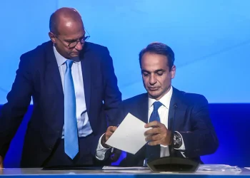 Ανακοινώθηκε στις 18:00 ο ανασχηματισμός της κυβέρνησης Μητσοτάκη με κύριες αλλαγές να είναι το «ξήλωμα» του Υπουργείου Προστασίας του Πολίτη.
