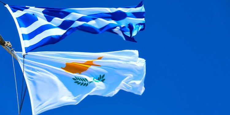 Επιφυλλίδα Κρινιώς Καλογερίδου : Οι ”αναντικατάστατοι” που δεν ήθελαν την Κύπρο τουρκικό προτεκτοράτο