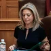 Συγκλόνισε η Μαρία Καρυστιανού στην Εξεταστική για τα Τέμπη: «Πήρα μόνο καμένα οστά – Ο Μητσοτάκης έδωσε εντολή για το τσιμέντωμα»