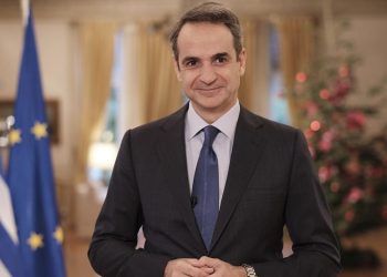Ο Κυριάκος Μητσοτάκης μάς καλεί να εμβολιαστούμε για τον κορωνοϊό